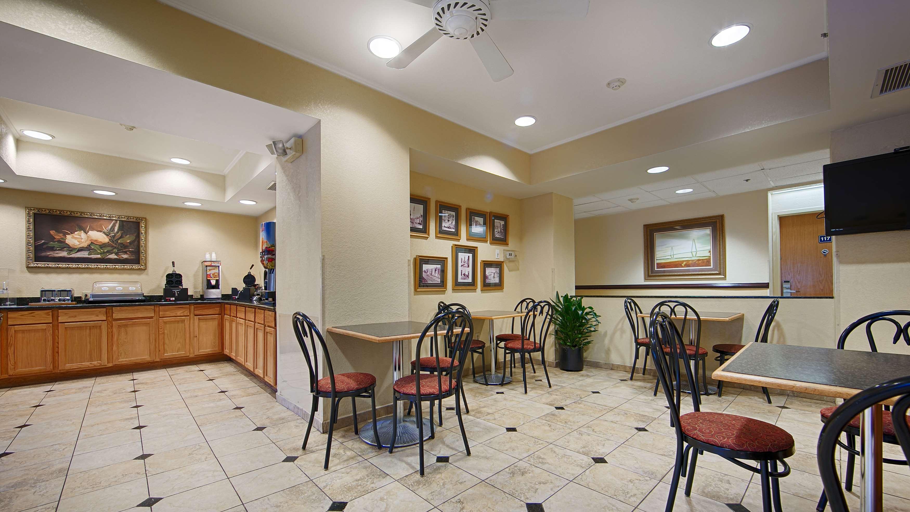 Best Western Patriots Point Mount Pleasant Dış mekan fotoğraf